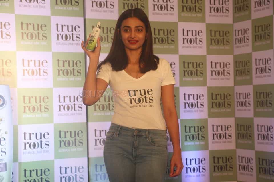 Radhika Apte At The Launch Of Marico S Botanical Hair Tonic At St Regis In Mumbai Photos