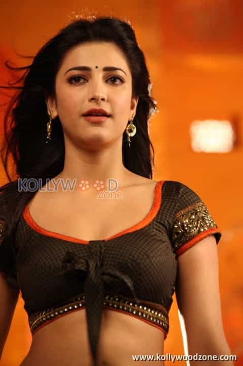 Sexy Shruthi Hassan Song Dance Photos