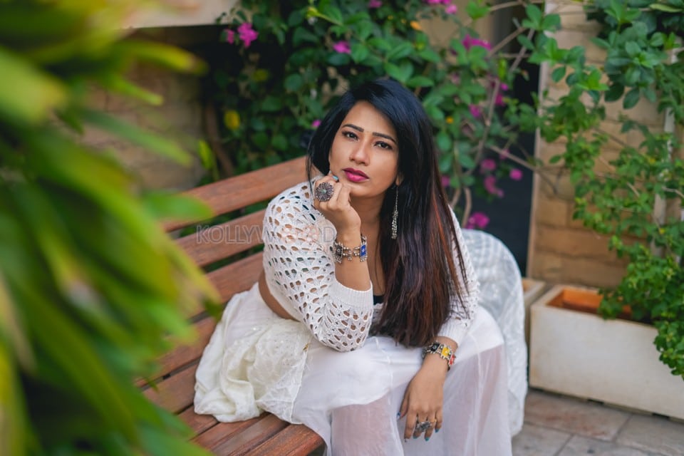 Sexy Telugu Actress Sanjana Naidu Latest Photoshoot Pictures 61