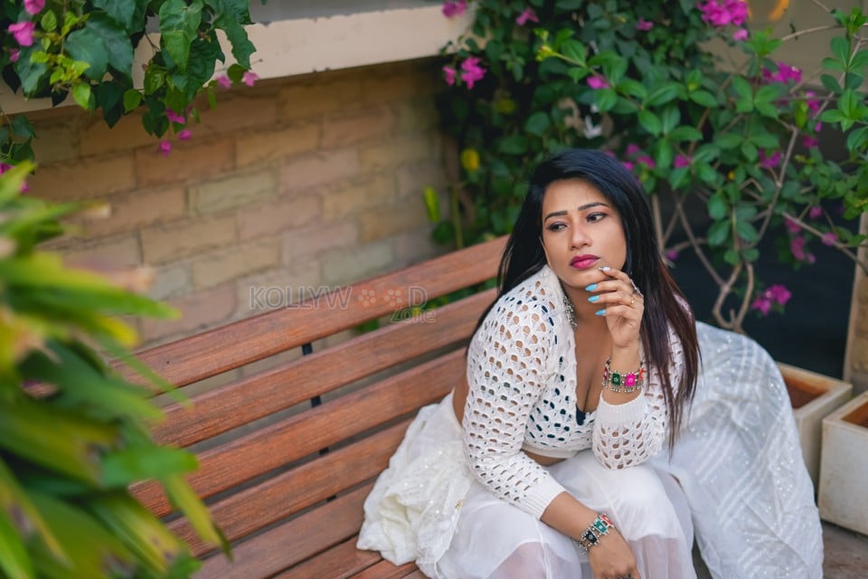 Sexy Telugu Actress Sanjana Naidu Latest Photoshoot Pictures 63