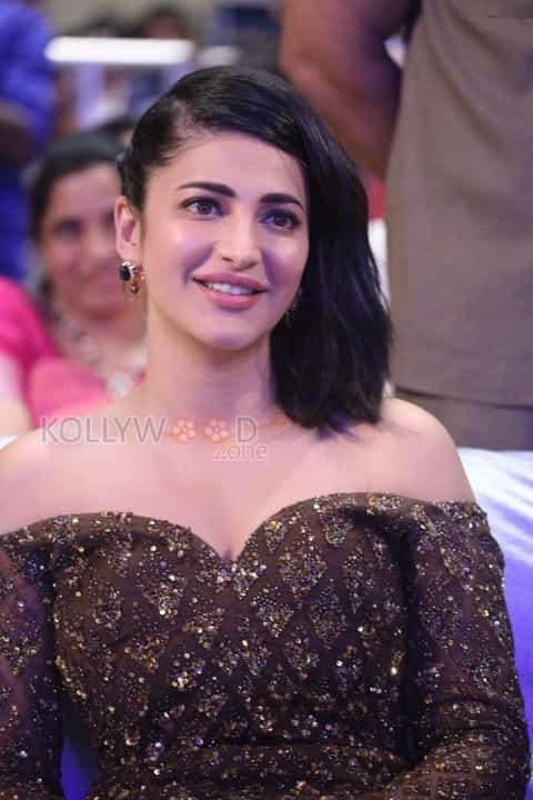 Shruti Haasan At Premam Photos