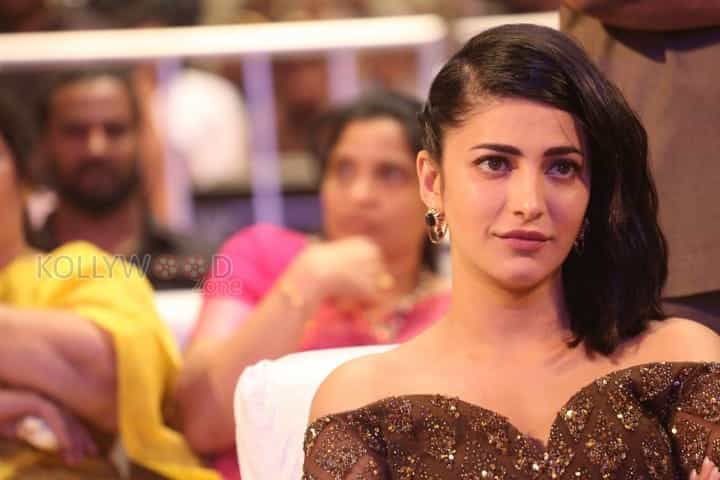 Shruti Haasan At Premam Photos