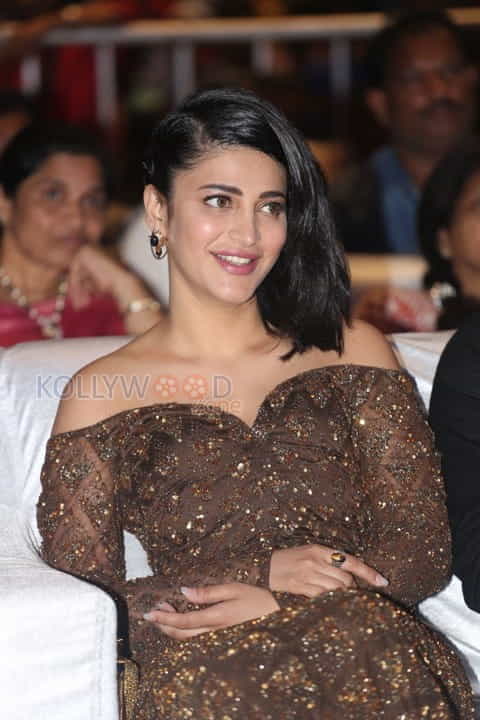 Shruti Haasan At Premam Photos