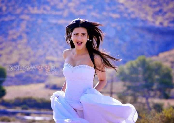 Shruti Haasan Sexy Song Pictures