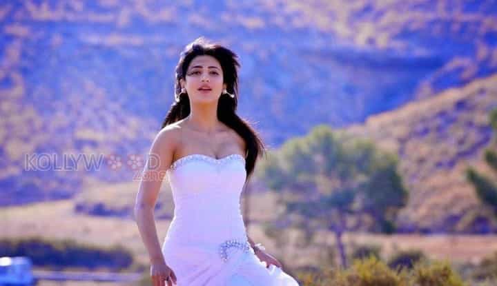 Shruti Haasan Sexy Song Pictures