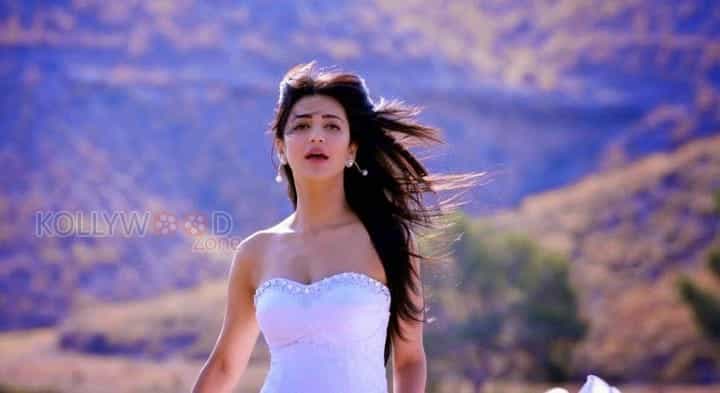 Shruti Haasan Sexy Song Pictures