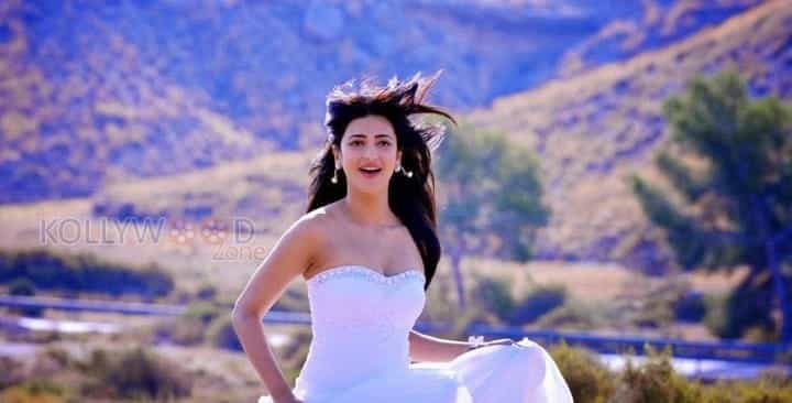 Shruti Haasan Sexy Song Pictures