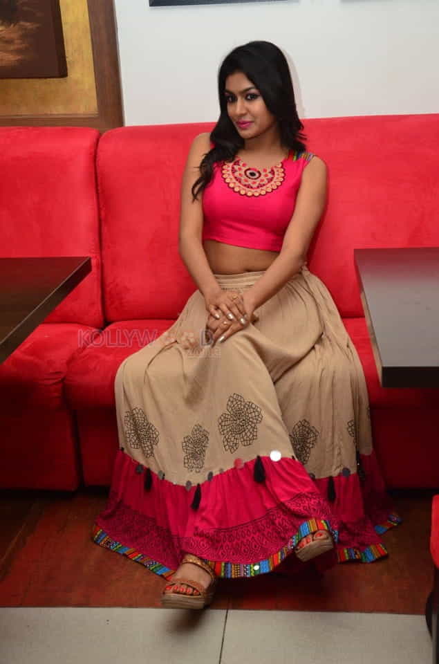 Super Cute Actress Akshita At South Indian Thalis And Filmy Breakfast In Filmy Junction Inaguration Event Photos