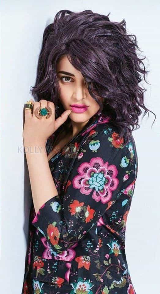 Tamil Actress Shruti Haasan New Photos