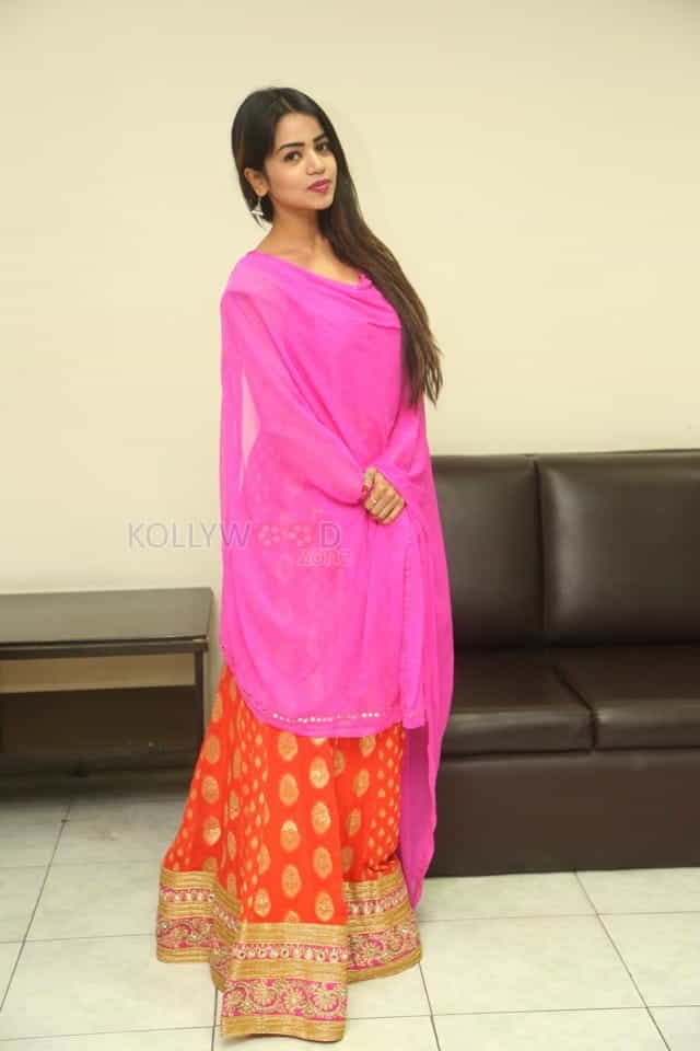 Telugu Actress Bhavya Sree Pink Dress Photos