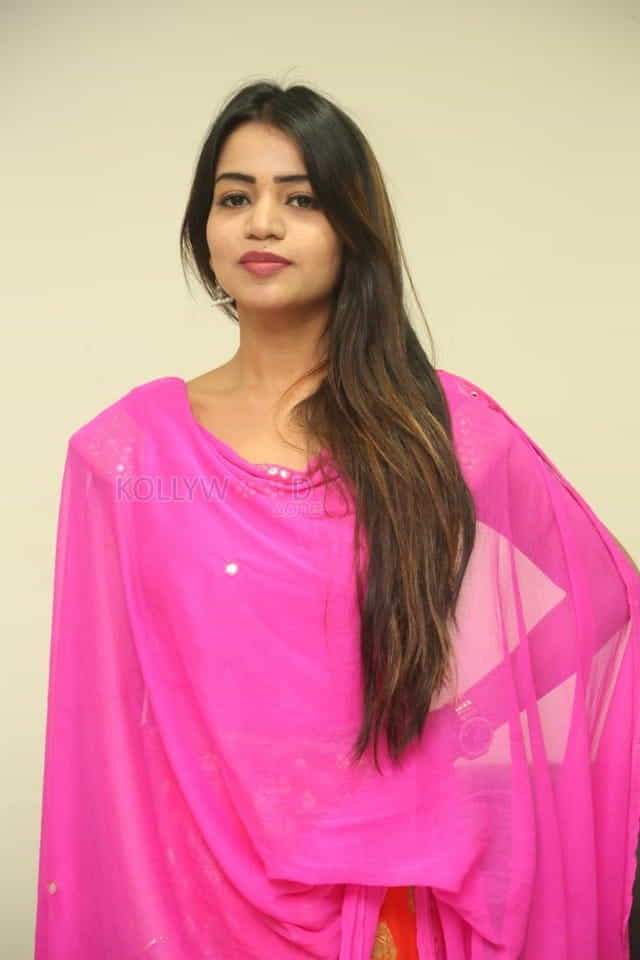 Telugu Actress Bhavya Sree Pink Dress Photos