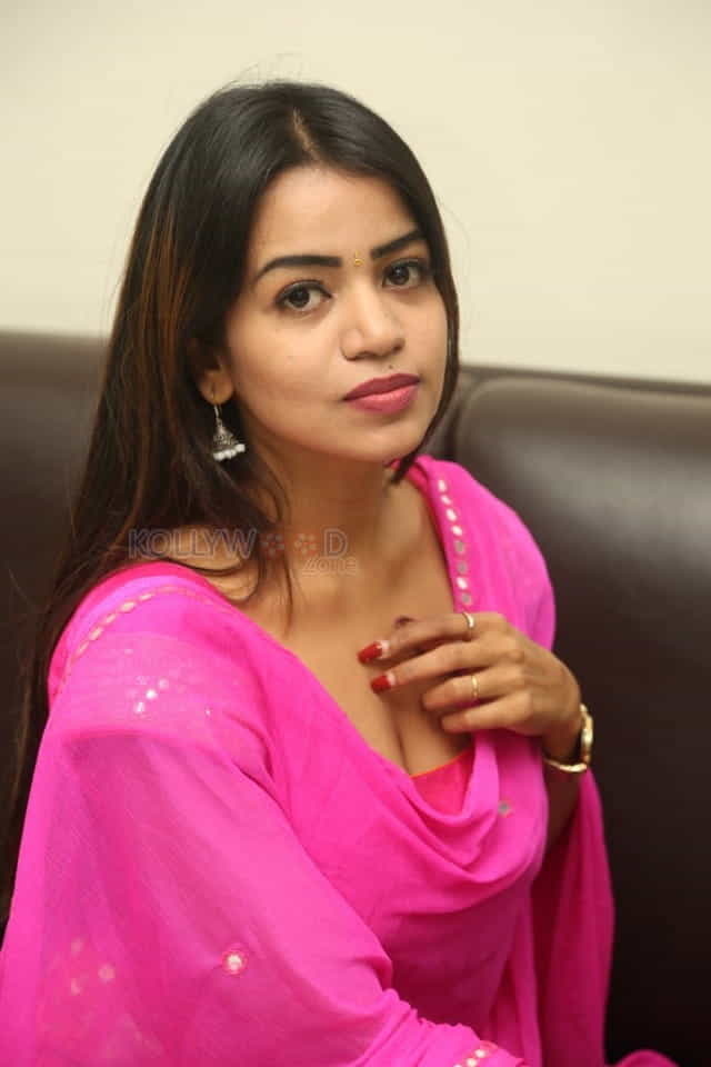 Telugu Actress Bhavya Sree Pink Dress Photos