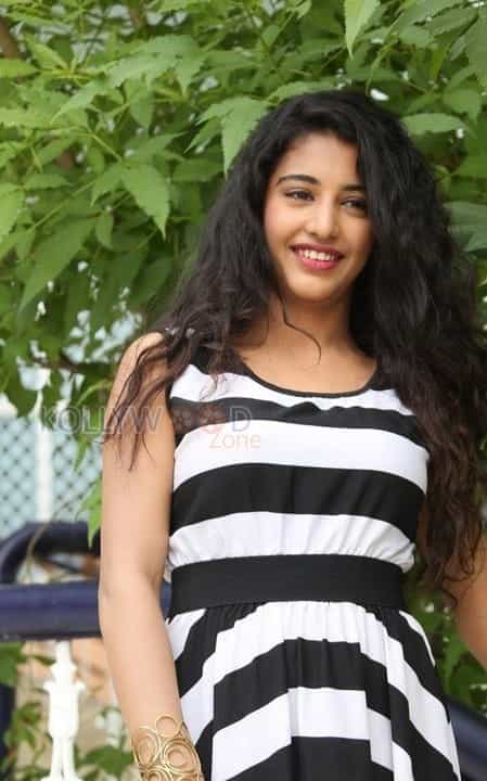 Telugu Actress Daksha Nagarkar Pictures