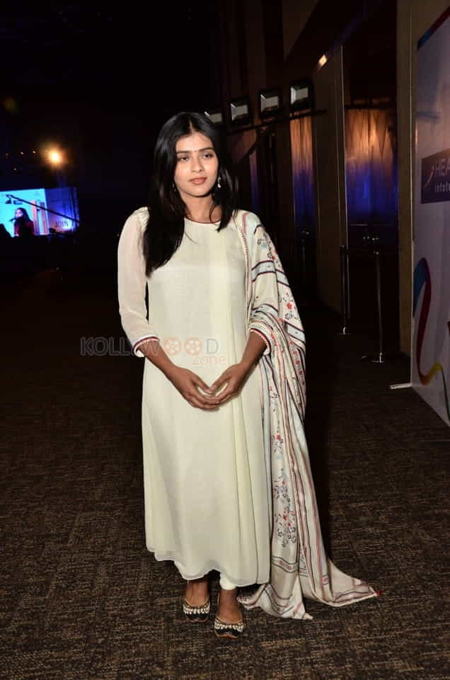 Telugu Actress Hebah Patel White Salwar Photos