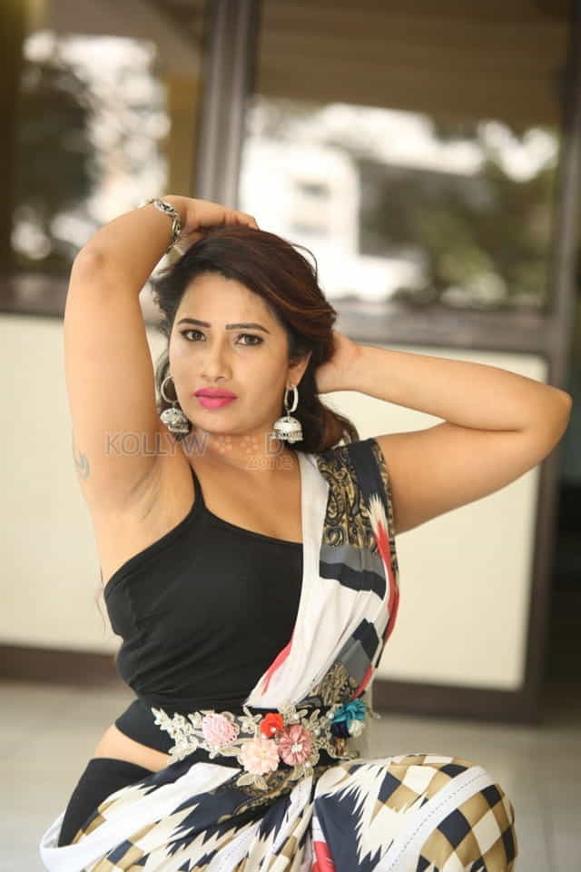 Telugu Actress Sanjana Naidu Photoshoot Pictures