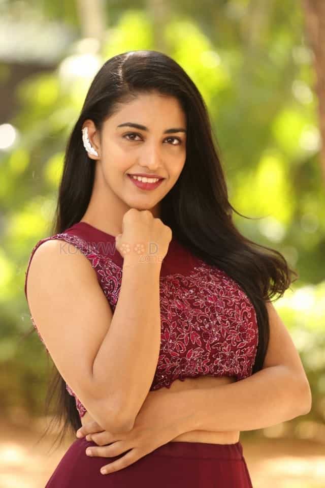 Telugu Film Actress Daksha Nagarkar New Pictures