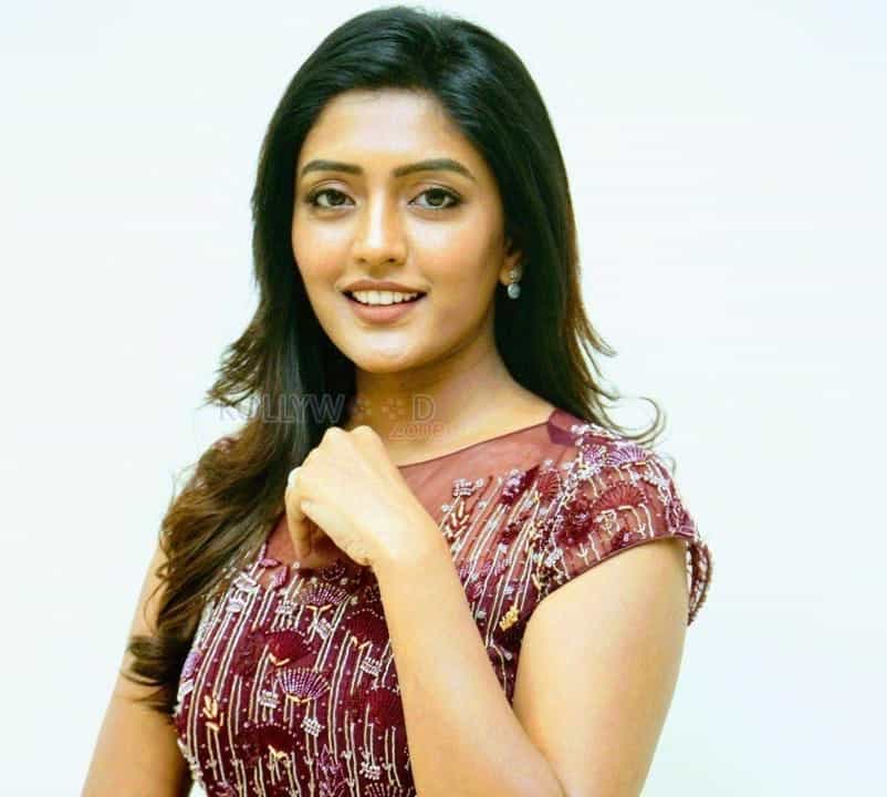 Telugu Film Actress Eesha Rebba Pictures