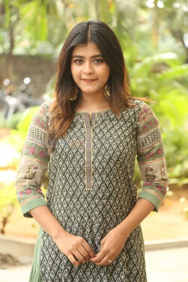 Telugu Movie Actress Hebah Patel Pictures