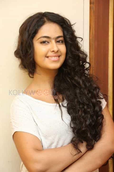 Tolly Actress Avika Gor Pictures