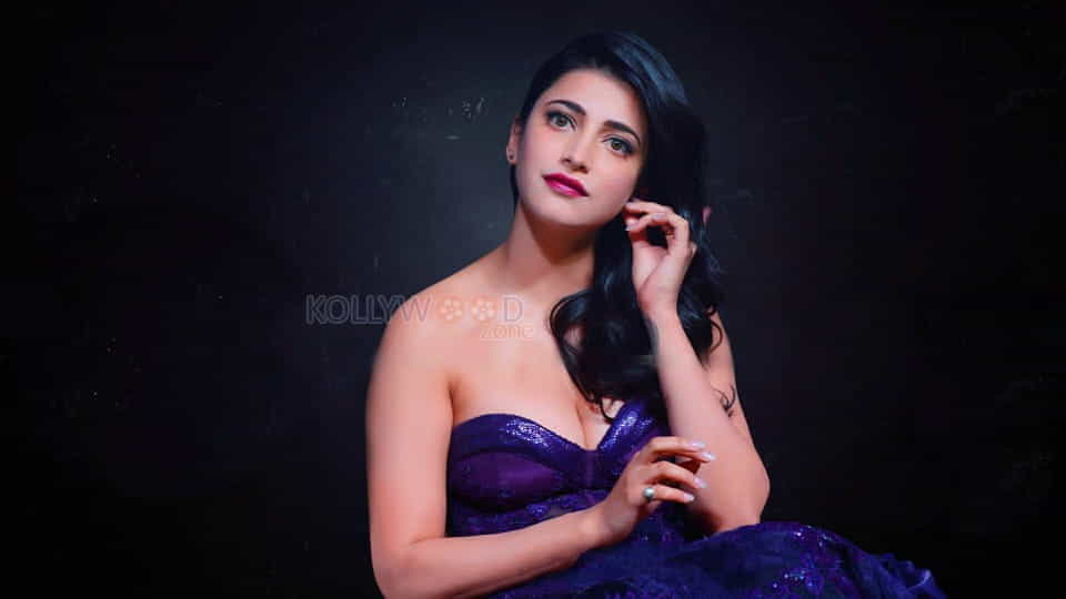 Vakeel Saab Heroine Shruti Haasan Pictures