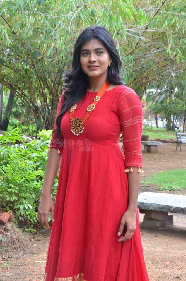 Vinnaithandi Vantha Angel Movie Heroine Hebah Patel Photos