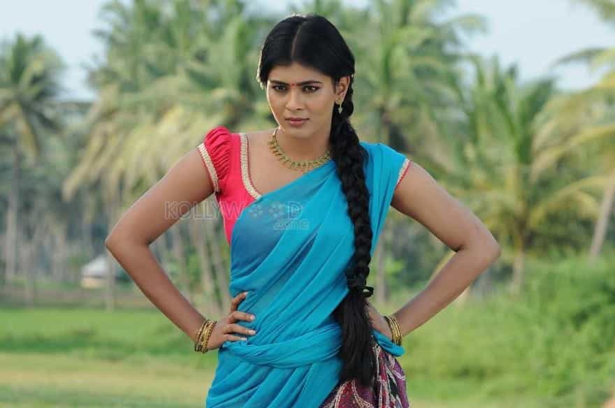 Vinnaithandi Vantha Angel Movie Heroine Hebah Patel Pictures