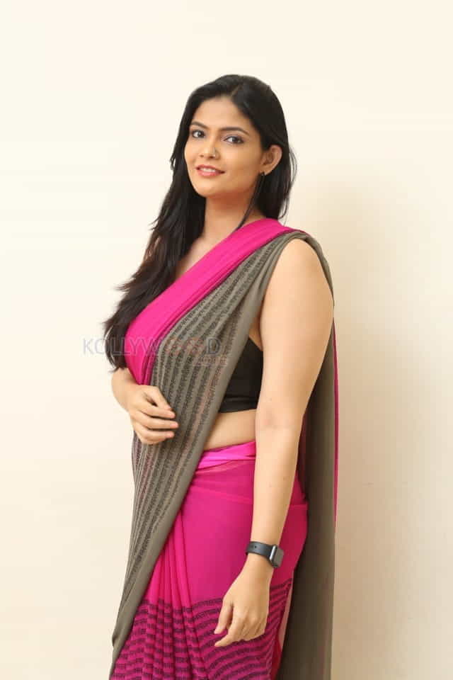 Actress Kalpika Ganesh Interview Photos