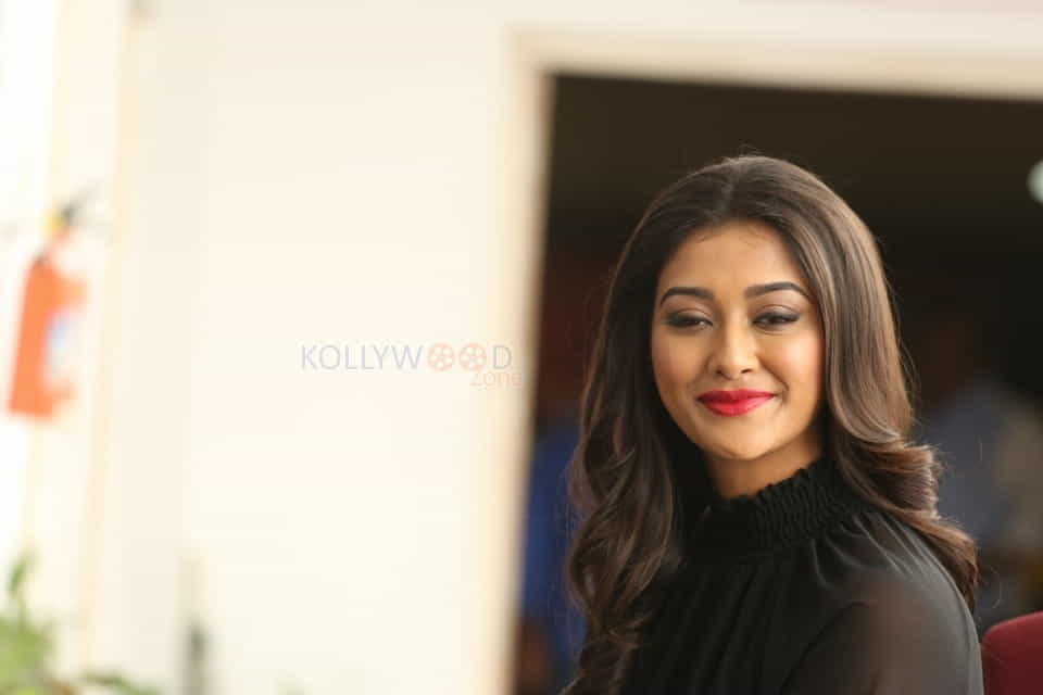 Actress Pooja Jhaveri At Kitty Party First Look Launch Photos