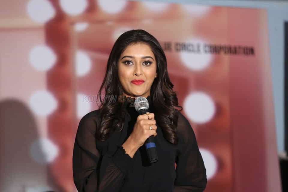 Actress Pooja Jhaveri At Kitty Party First Look Launch Photos