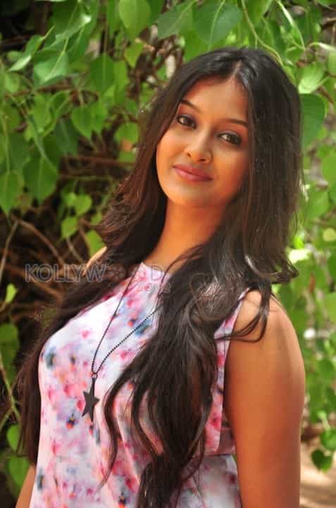 Actress Pooja Jhaveri Stills