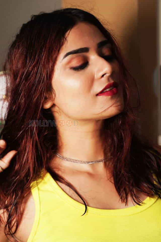 Actress Priyanka Sharma Latest Photoshoot Pictures