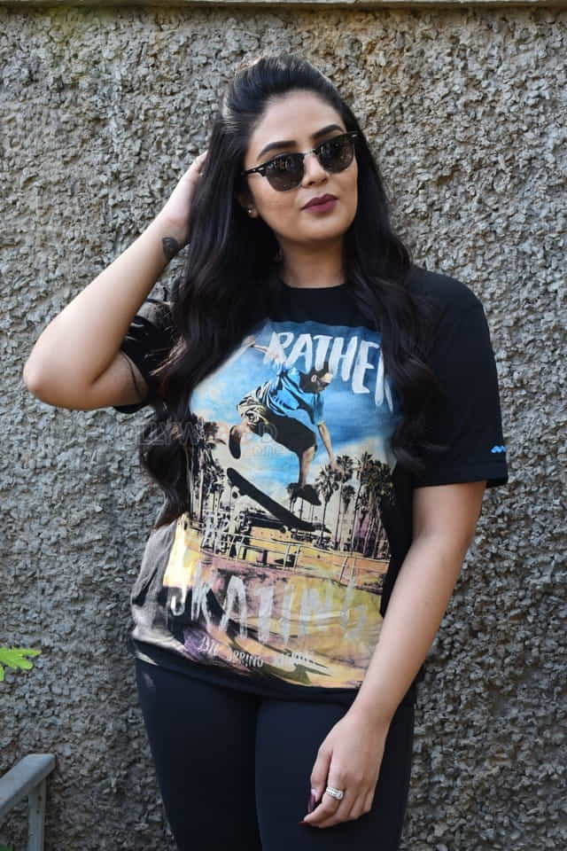 Actress Sreemukhi At Crazy Uncles Movie Press Meet Photos