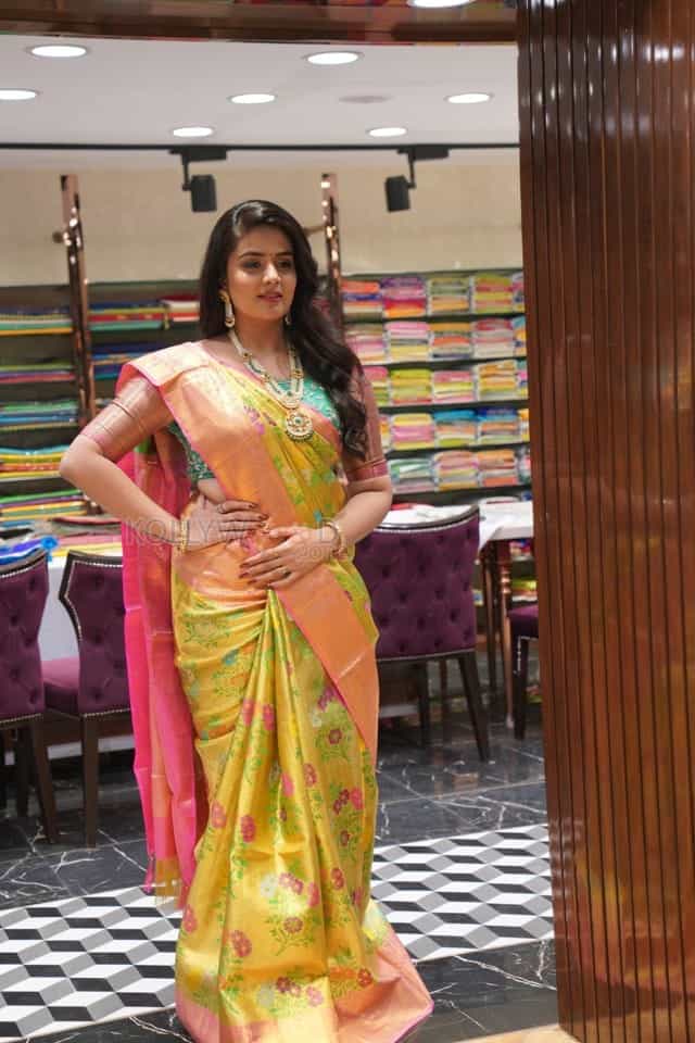 Actress Sreemukhi Showcases Collection At Brand Mandir Pictures