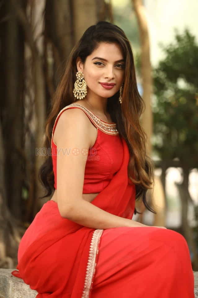 Actress Tanya Hope At Thadam Audio Launch Stills