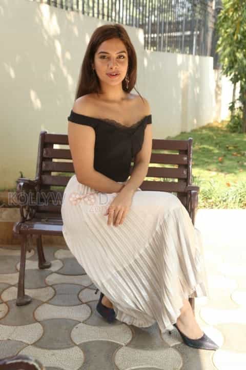 Actress Tanya Hope Photos