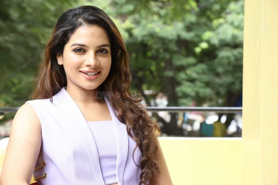 Beautiful Tanya Hope Interview Photos