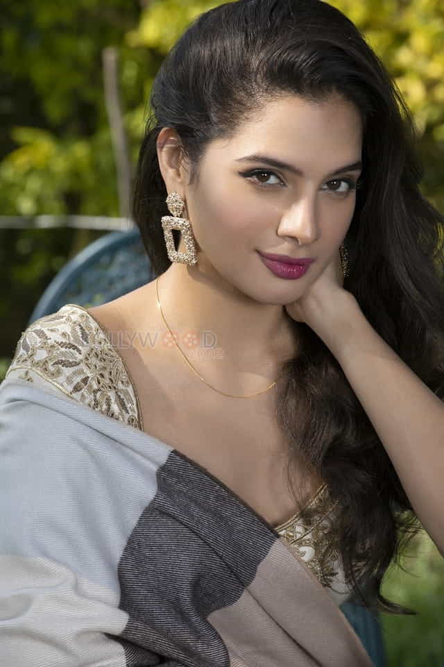 Disco Raja Actress Tanya Hope Photos