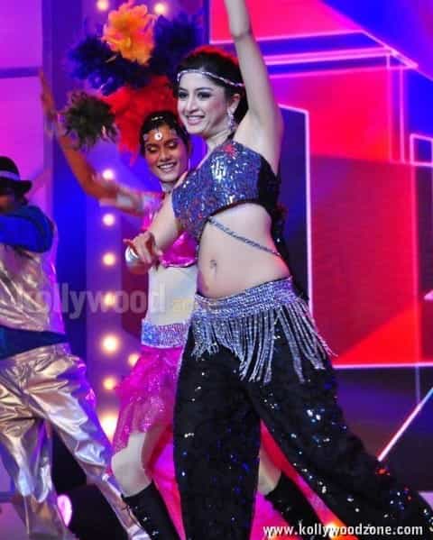 Poonam Kaur Dancing At Tsr Tv Film Awards Photos