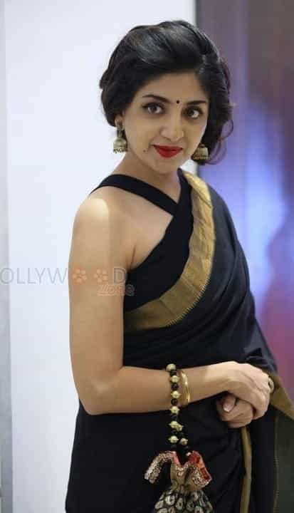 Poonam Kaur New Saree Photos