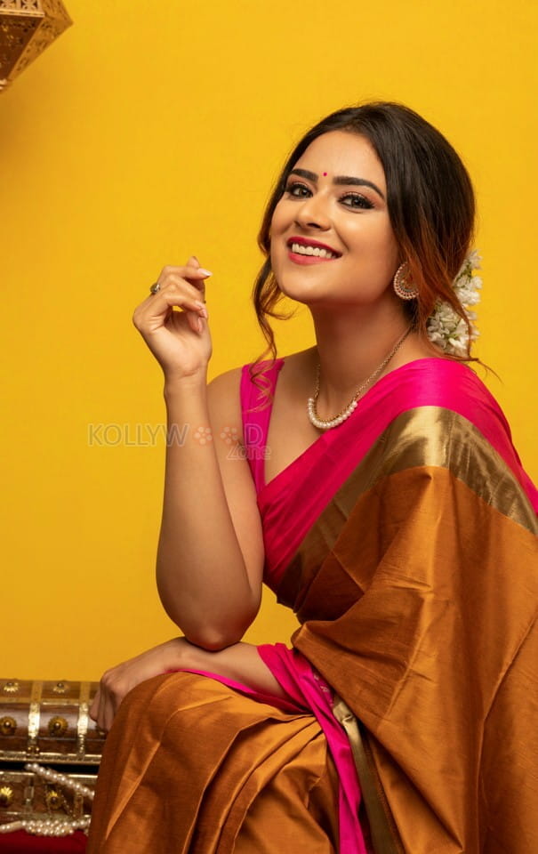 Savaari Heroine Priyanka Sharma Latest Photoshoot Pictures