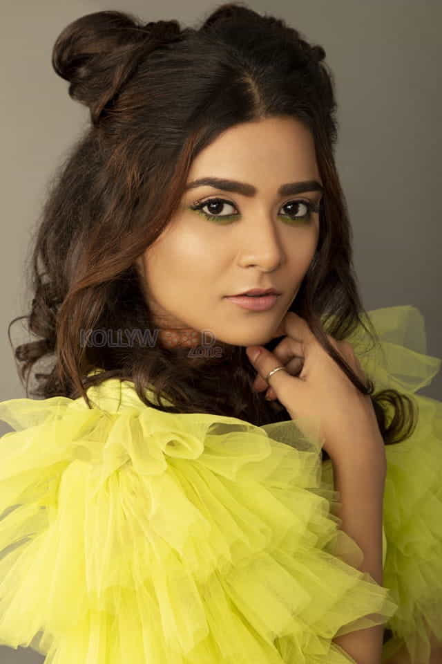 Savaari Movie Heroine Priyanka Sharma Photoshoot Stills