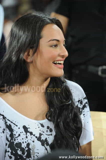 Sonakshi Sinha At Ccl Finals