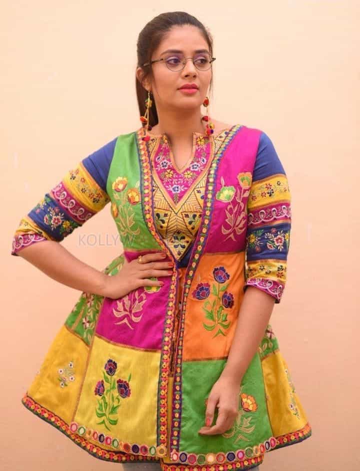 Telugu Actress Sreemukhi Latest Photoshoot Pictures