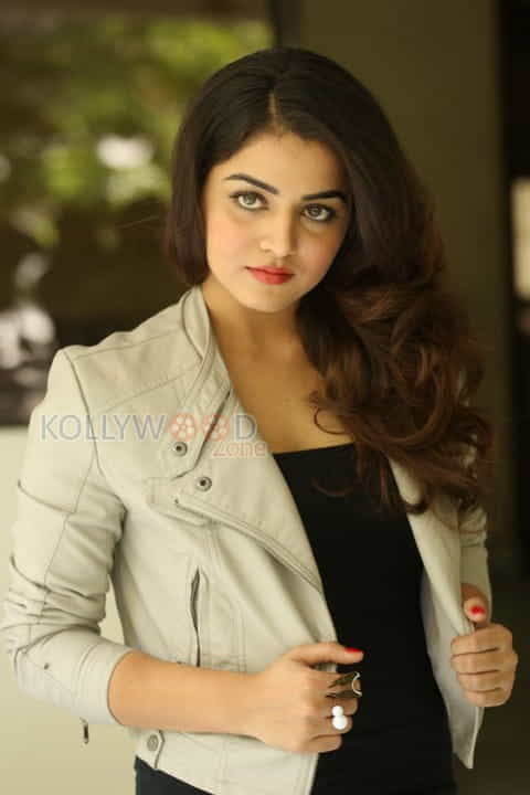 Telugu Actress Wamiqa Gabbi New Photos