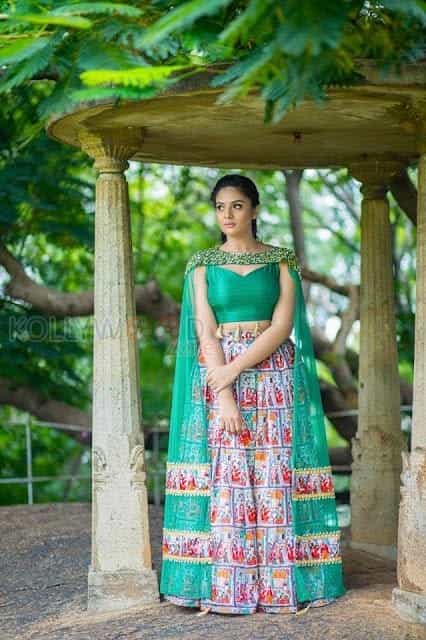 Tv Anchor And Actress Sreemukhi Photos