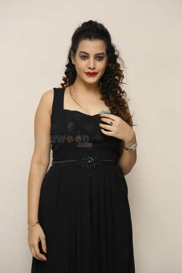 Actress Deeksha Panth Black Dress Pictures