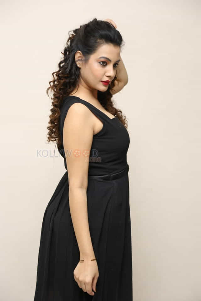 Actress Deeksha Panth Black Dress Pictures