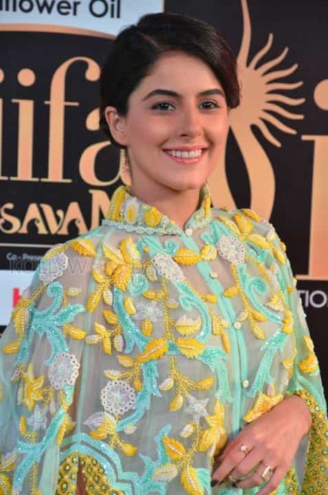 Actress Isha Talwar At Iifa Utsavam Pictures