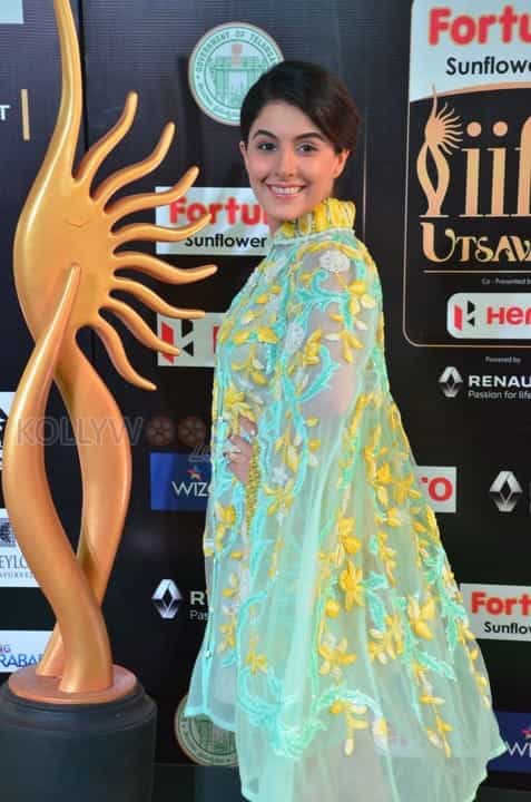 Actress Isha Talwar At Iifa Utsavam Pictures