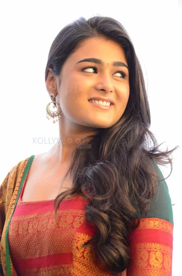 Actress Shalini Pandey Photoshoot Photos